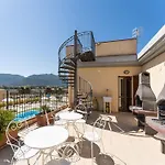 Elegant House In شقة *